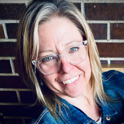 Presenter Carla Miller Bio Pic