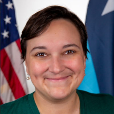 Speaker Ellen Saliares bio pic